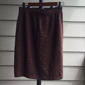 St John Collection by Marie Gray Skirt